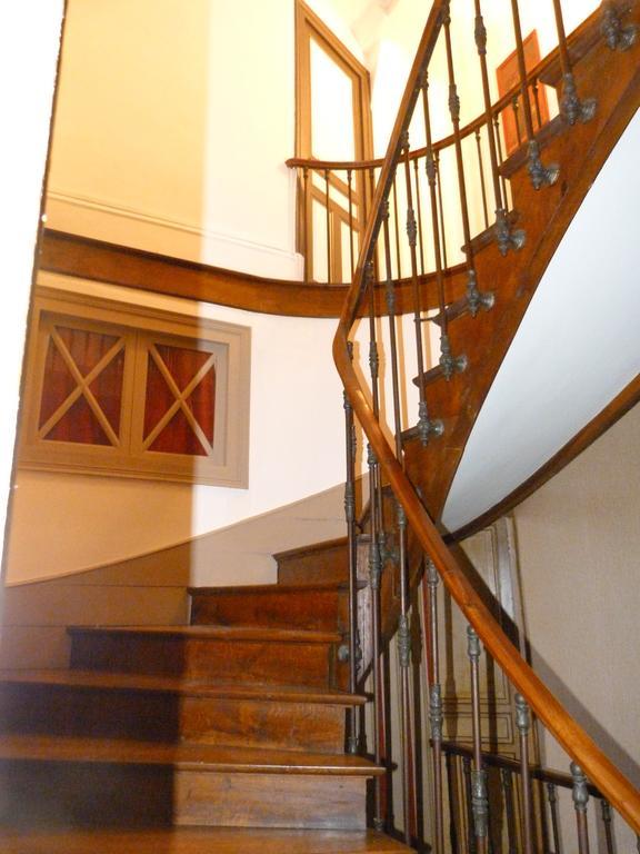 Le Chateau De La Brosse Bed and Breakfast Brinay  Exteriör bild